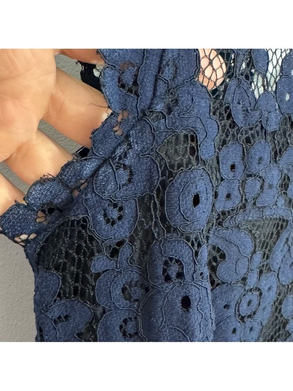 Reitmans Sweetheart Fit & Flare Dress Sz 4 Navy Blue Lace Overlay Open Back VGUC - Picture 4 of 14